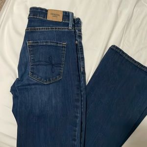 Levi Mid Rise Bootcut Jeans Size: 27 Length: 32